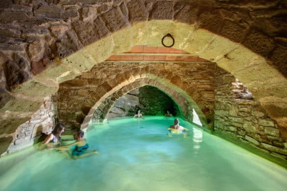 Las 10 piscinas más originales en casas rurales