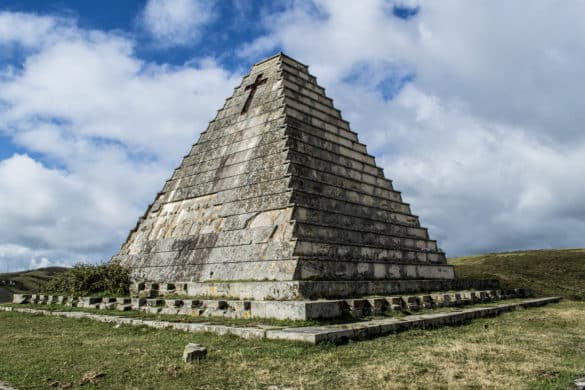 La pirámide olvidada en el norte de España